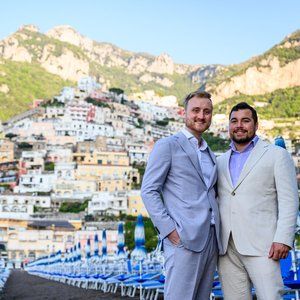 Meet your Poshers - Alex & Trey!